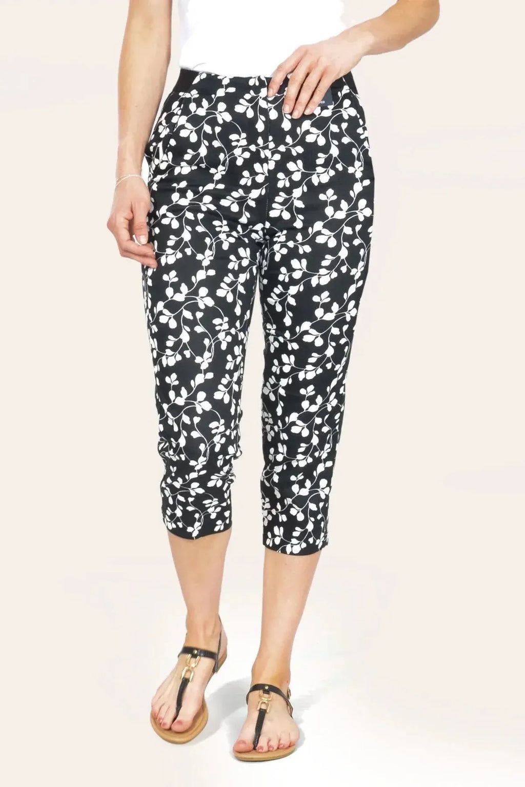 Slim Cropped Trousers in Tree - 3630108