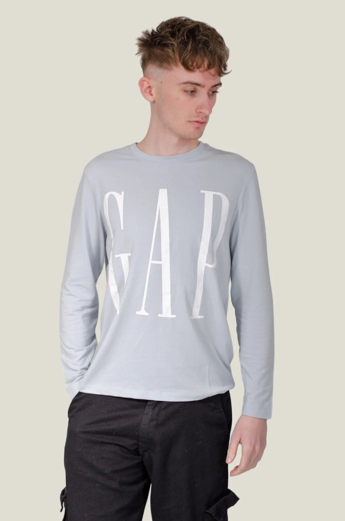 Gap Long Sleeve T-Shirt Logo Front Pale Grey / M