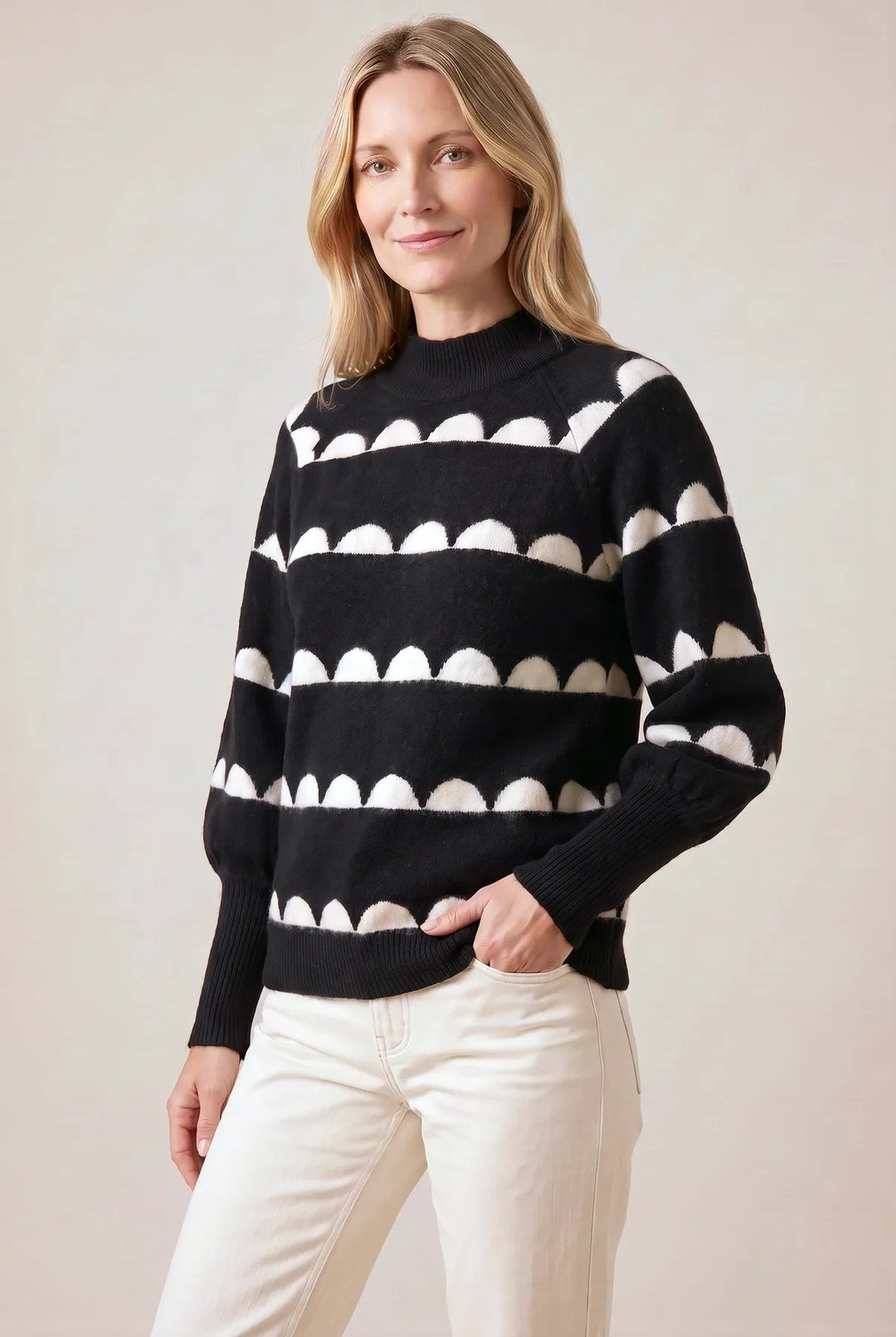Black White Scallop Jumper