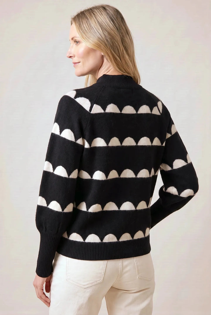 Black White Scallop Jumper