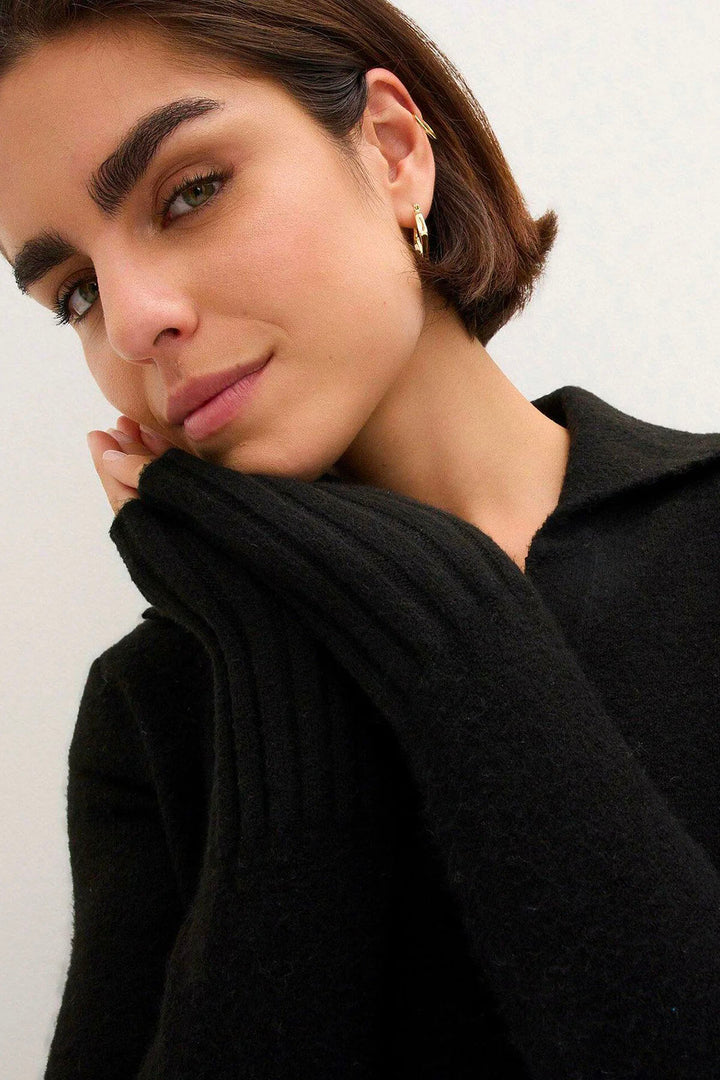 Collared V-Neck Jumper Dress