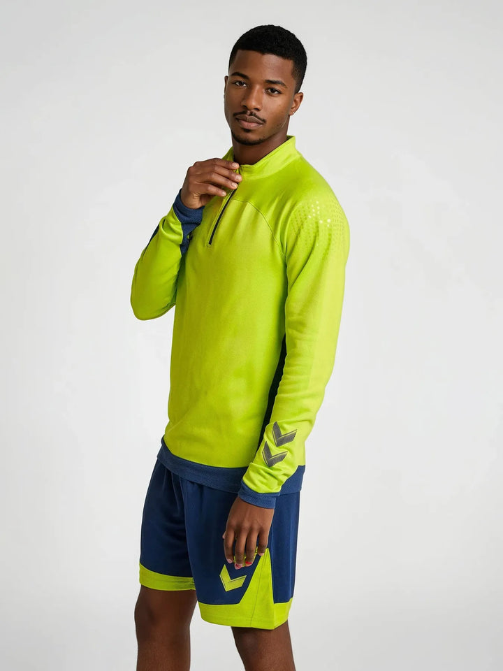 Lightweight Quarter Zip Sports Top-Secret Label