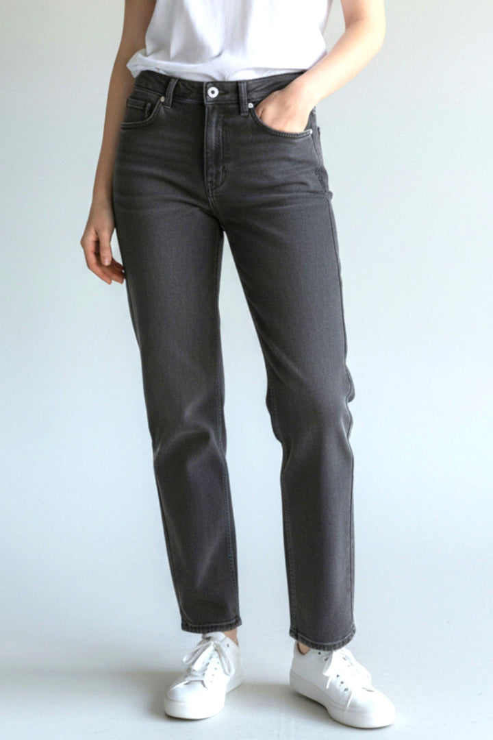 High Waisted Straight Leg Jeans