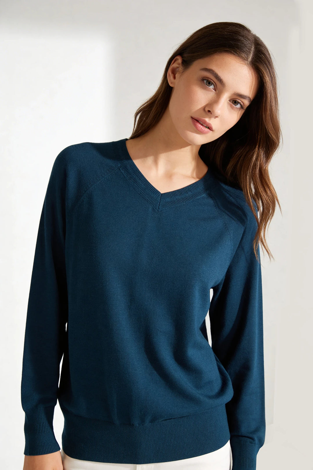 V-Neck Jumper