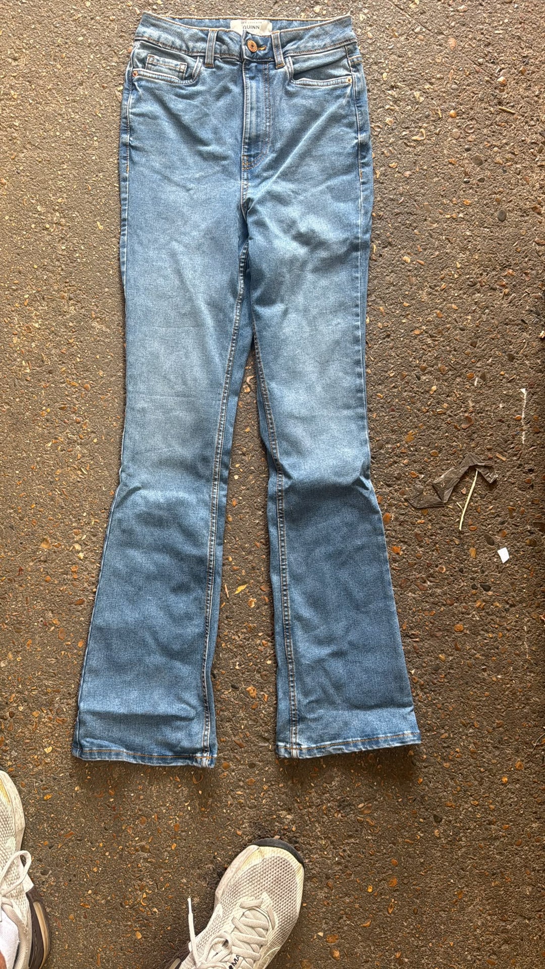 Quinn Bootcut Jeans