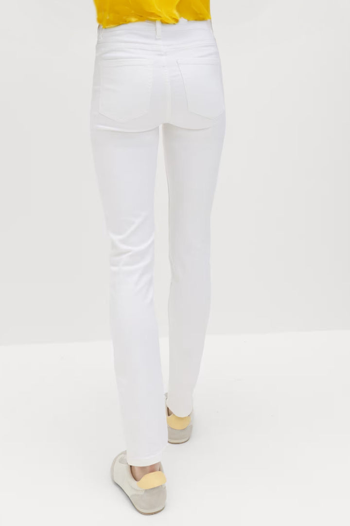 Lily Slim Leg Jeans