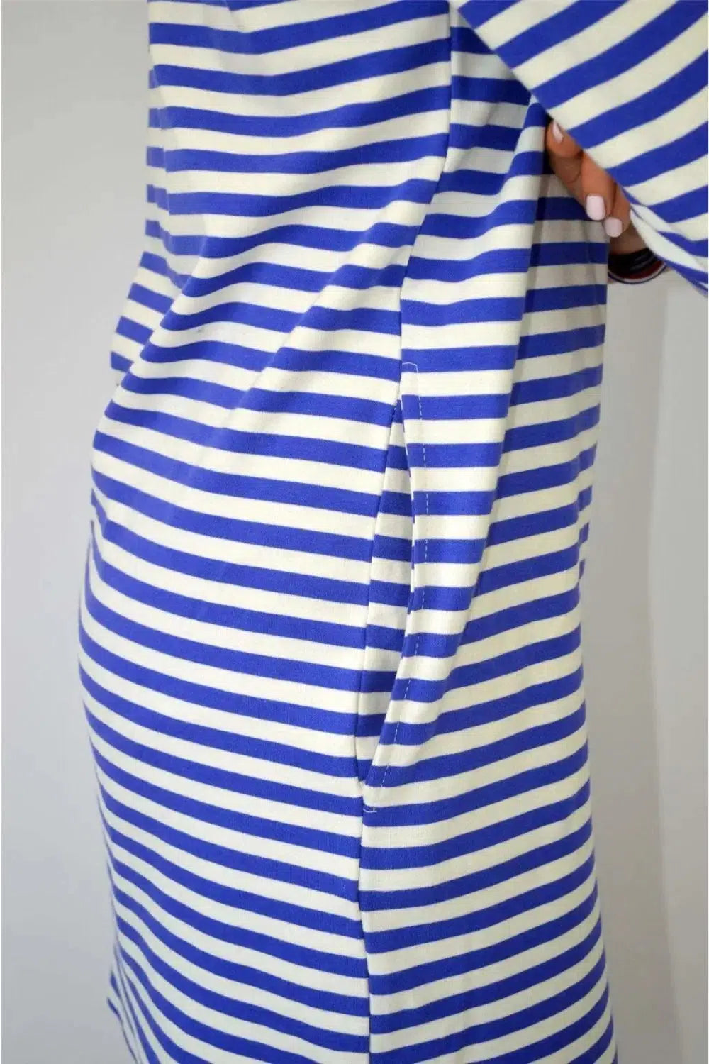 Urban outfitters blue and white deals striped dress