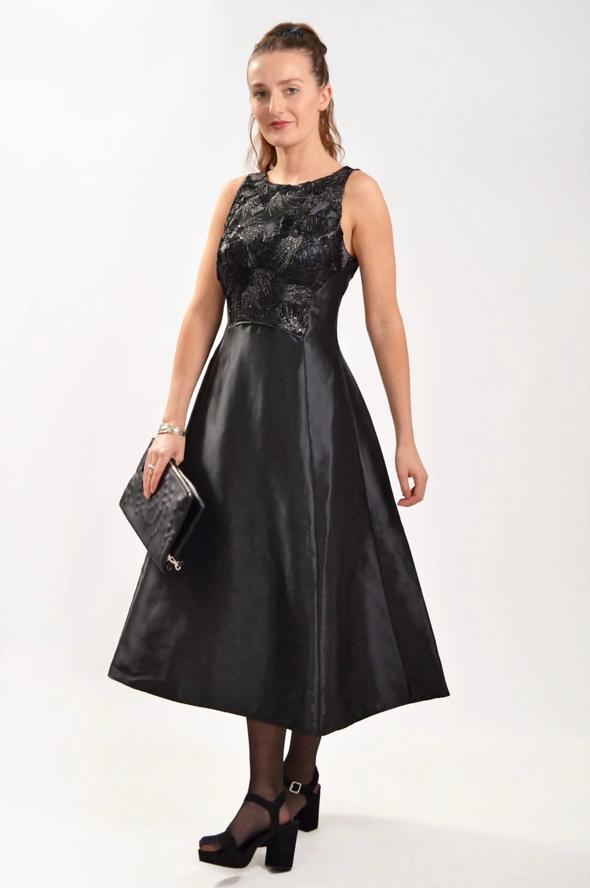 Coast lace dress shop