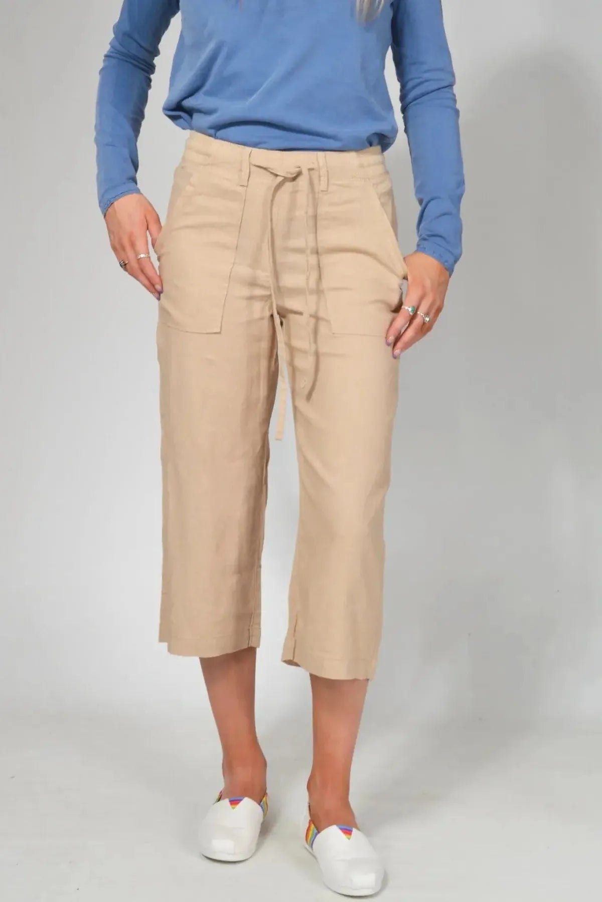 Beige wide sales leg cropped pants