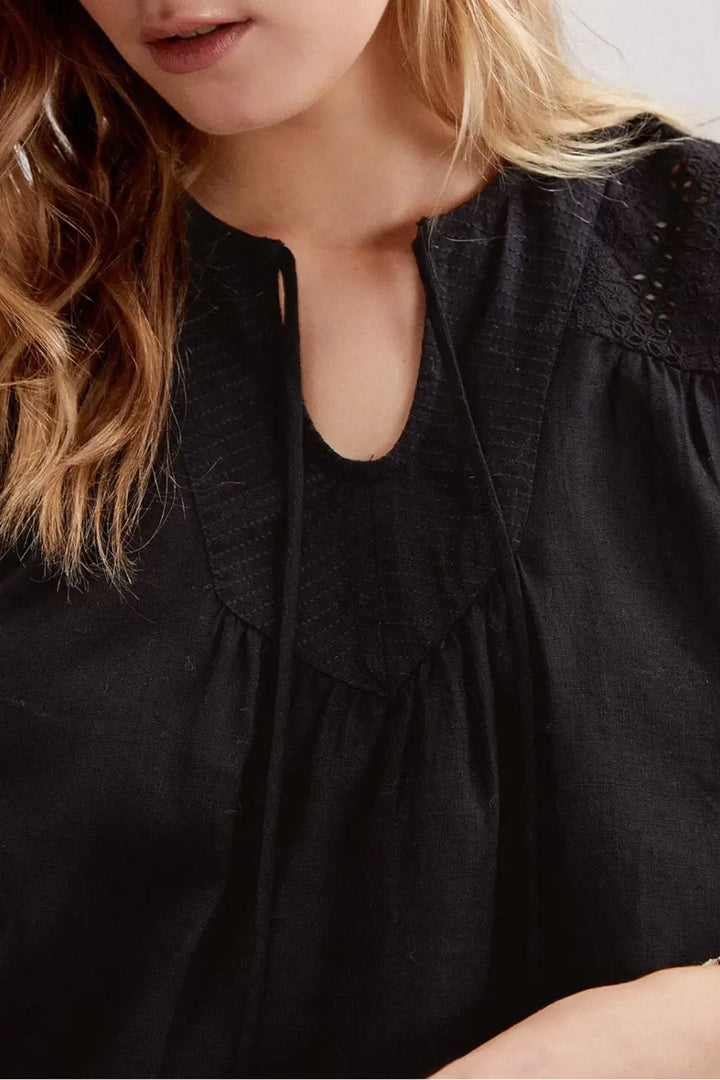 Linen Notch Neck Sleeveless Top Tops