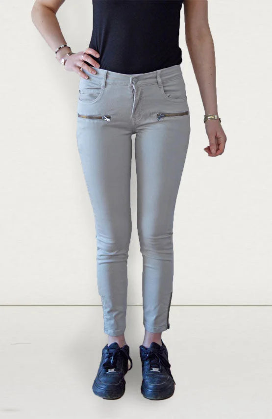 Mango Skinny Ankle Grazer Jeans Pale Grey / 6