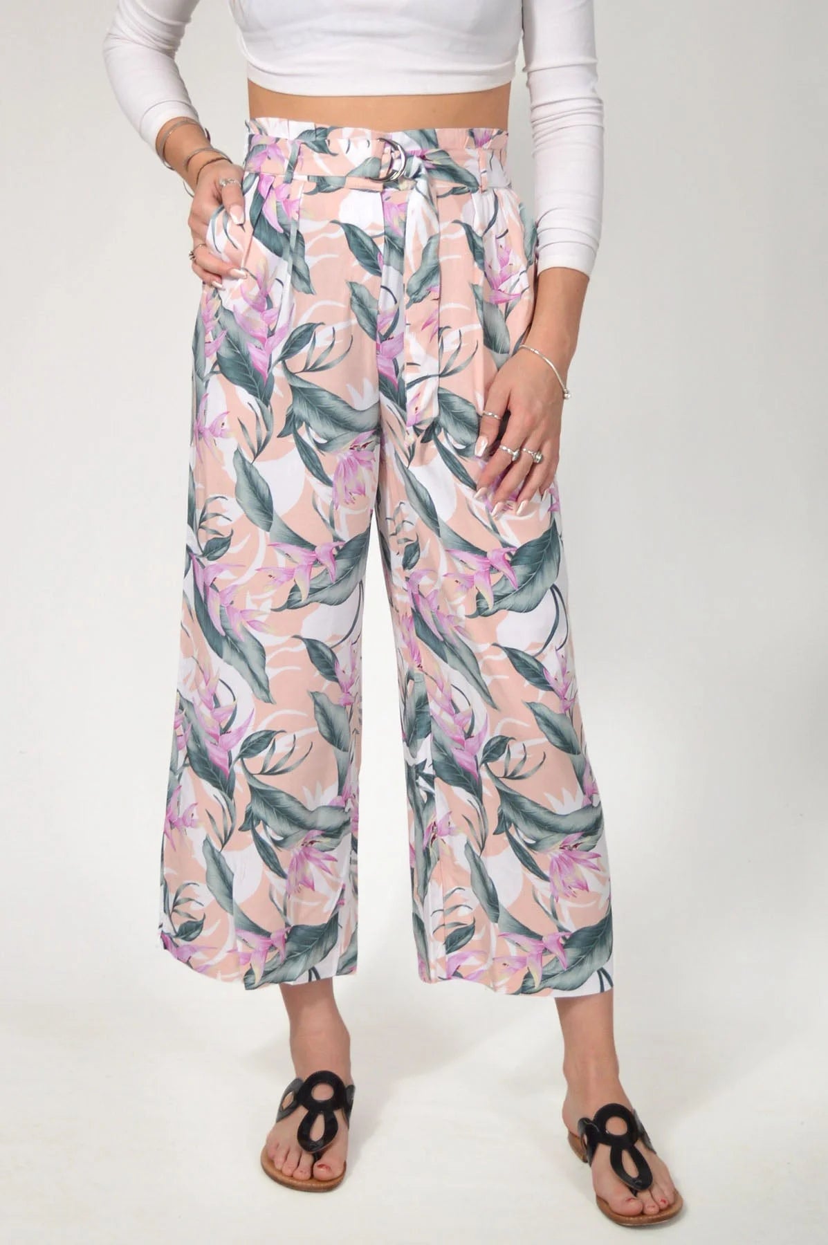 Oasis Floral Wide Leg Crop Trousers Pink / 8 / Reg
