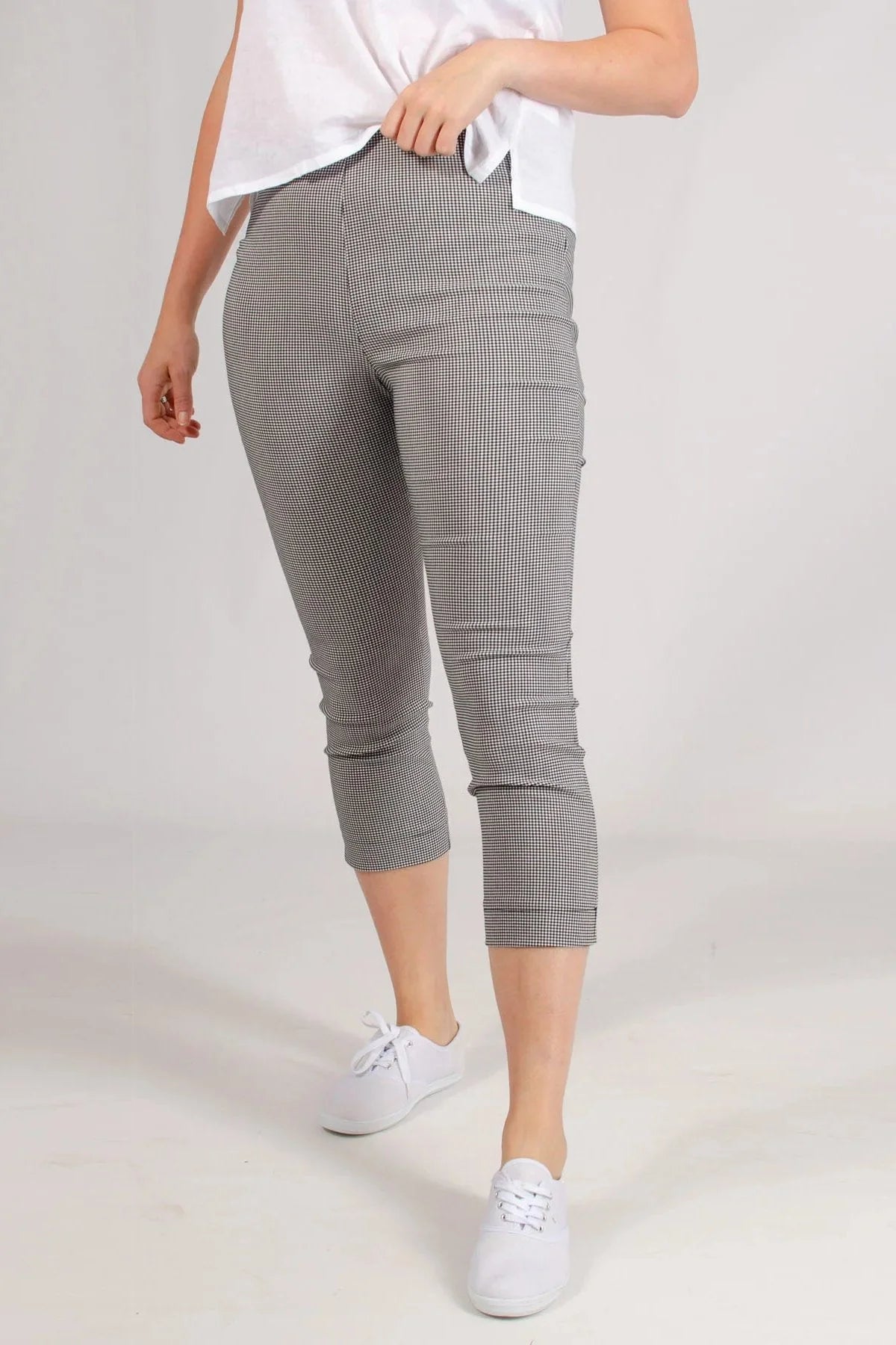Pull On Stretch Crop Trousers
