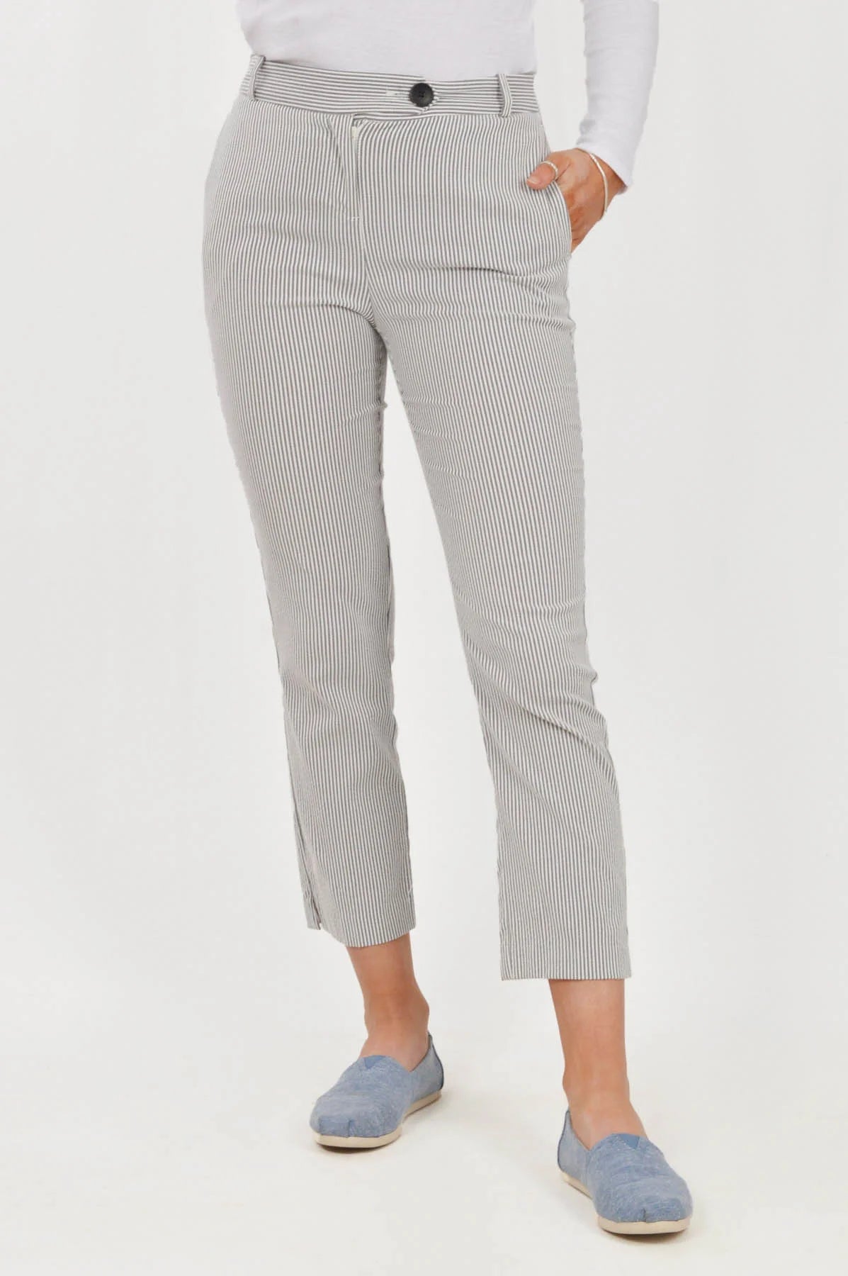Secret Label Grey Stripe Crop Trousers / 6 / Reg