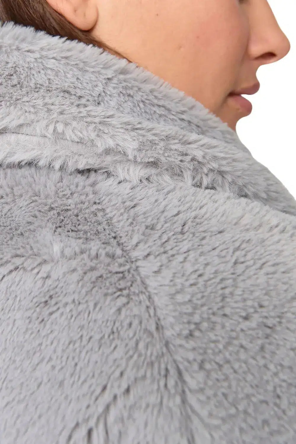 Snug Faux Fur Jacket Outerwear