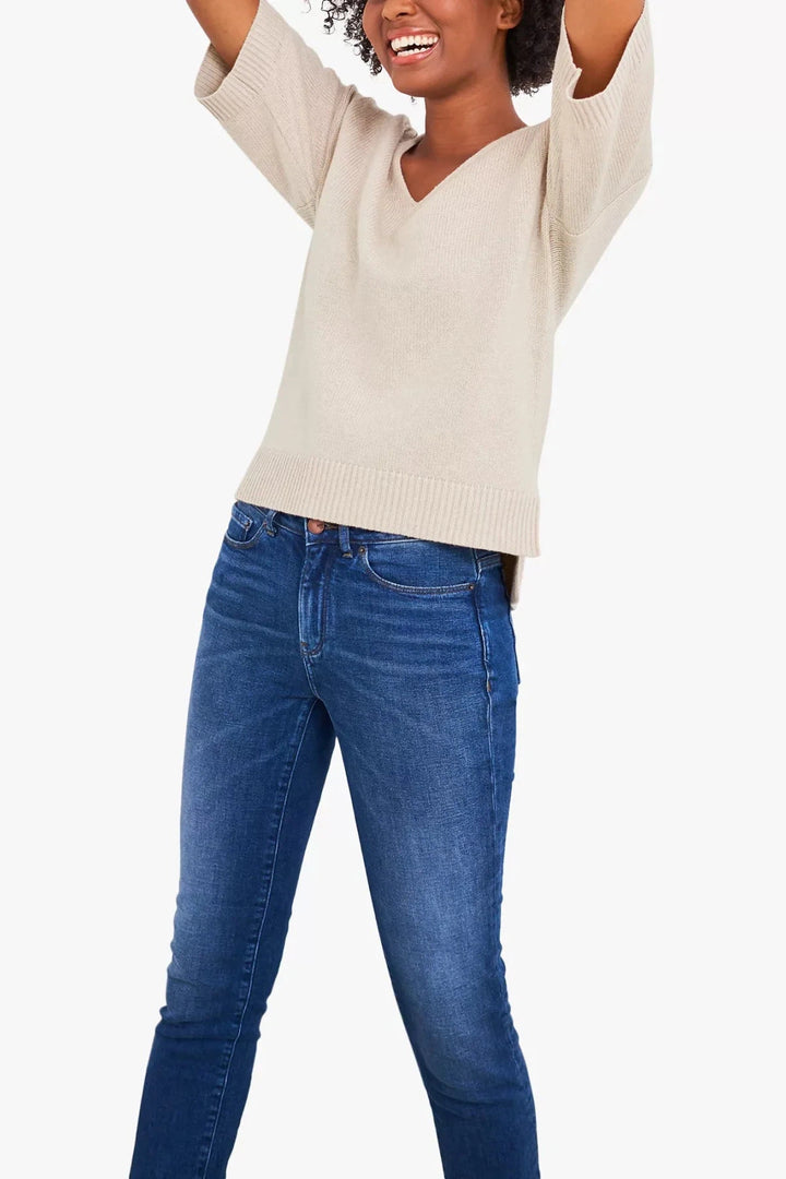 Short Sleeve V Neck Slouch Knit Top-Secret Label